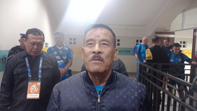 Komisaris PT Persib Bandung Bermartabat, Umuh Muchtar (foto: Dede Idrus) 