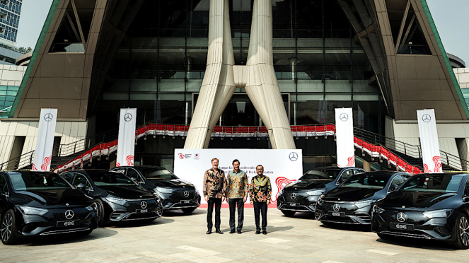 Mobil listrik Mercedes-Benz jadi kendaraan untuk perayaan HUT ke-79 RI