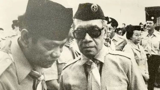 Presiden Soekarno dan Sultan Hamengkubuwono IX