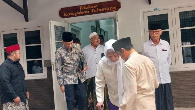 Sejumlah kiai sepuh berkumpul di Pesantren Tebuireng, Kabupaten Jombang, Jawa Timur, Senin, 12 Agustus 2024, untuk rapat membahas masalah NU dan PKB.