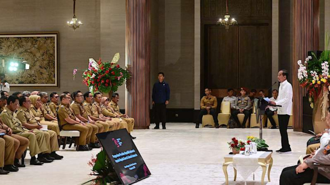 Presiden Jokowi Beri Arahan kepada Kepala Daerah se-Indonesia di IKN