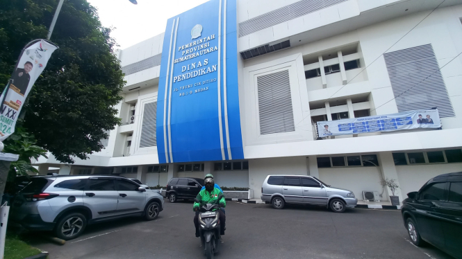 Kantor Disdik Sumut.(B.S.Putra/VIVA)