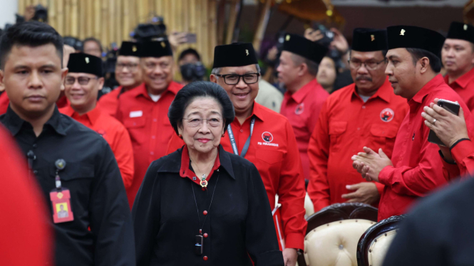 PDIP Mengumumkan Calon Kepala Daerah, Pegawai PN Depok Mengklaim sebagai TNI untuk Izin Kepemilikan Senjata