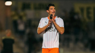 Debut Manis Elkan Baggott di Blackpool