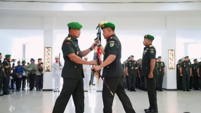 VIVA Militer: Pangdam XVII/Cenderawasih Mayjen TNI Izak lantik Danrem 174/ATW