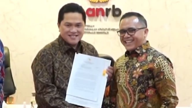 Menteri BUMN Erick Thohir dan Menteri PANRB, Abdullah Azwar Anas [dok. Instagram @erickthohir]