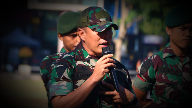 VIVA Militer: Mayor Inf Ilham Datu Ramang di hadapan Paskibra