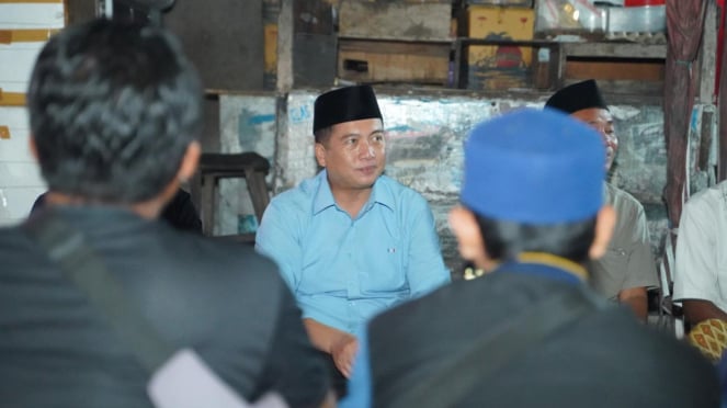 Candidato para el Gobernador (Bacagub) de West Nusa Tenggara (NTB), luego Muhammad Iqbal