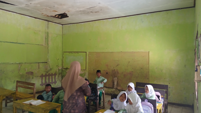 Kondisi sekolah rusak di Kabupaten Tangerang