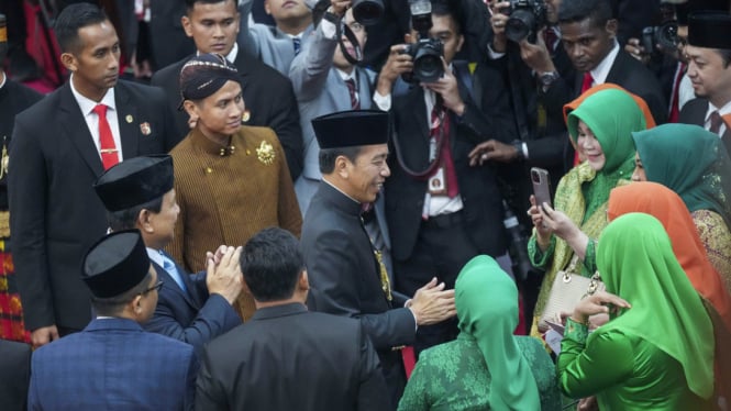 Momen Presiden Jokowi dengan Prabowo Jalan Bereng Usai Sidang Tahunan MPR DPR