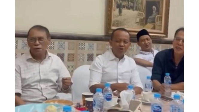 Momen Bahlil Nyanyi Hymne HMI Di Tengah Namanya Mencuat Jadi Ketum Golkar