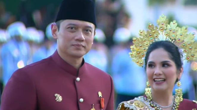 AHY i jego żona Anisa Pohan na ceremonii z okazji Dnia Niepodległości Indonezji w IKN.