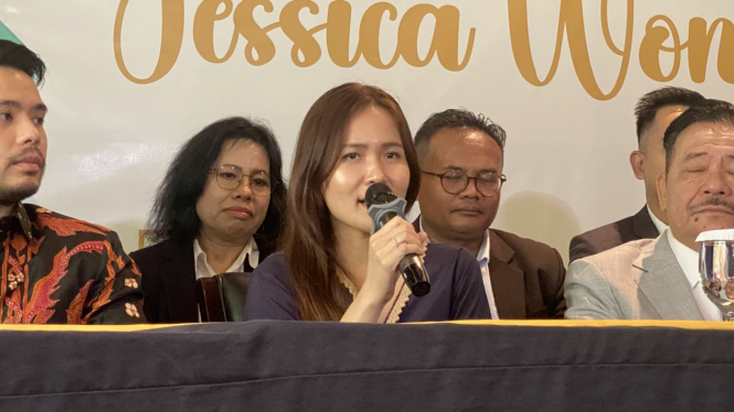 Terpidana kasus pembunuhan kopi sianida, Jessica Kumala Wongsa kini  mendapat pembebasan bersyarat dari hukuman 20 tahun penjara pada minggu 18 Agustus 2024.