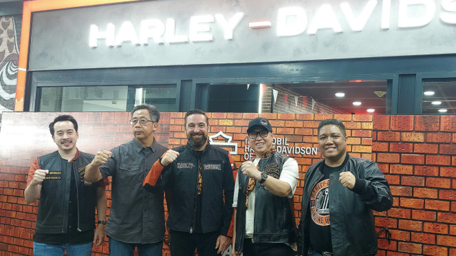 Pembukaan diler Harley-Davidson