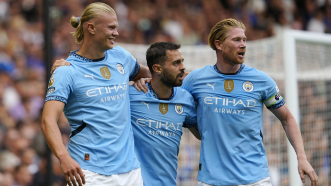 Pemain Manchester City rayakan gol Erling Haaland