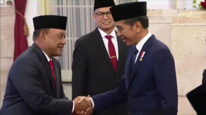 Presiden Jokowi melantik Dadan Hindayana sebagai Kepala Badan Gizi Nasional