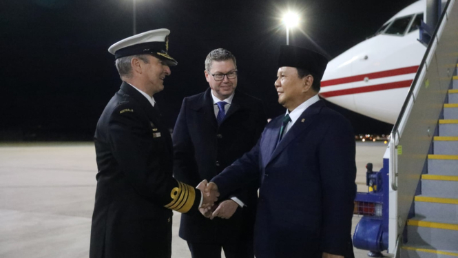 Menhan Prabowo tiba di Canberra.