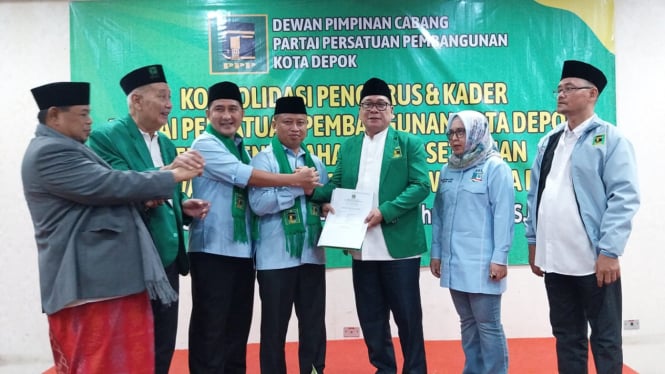 Penyerahan SK dari PPP untuk Supian-Chandra di Depok