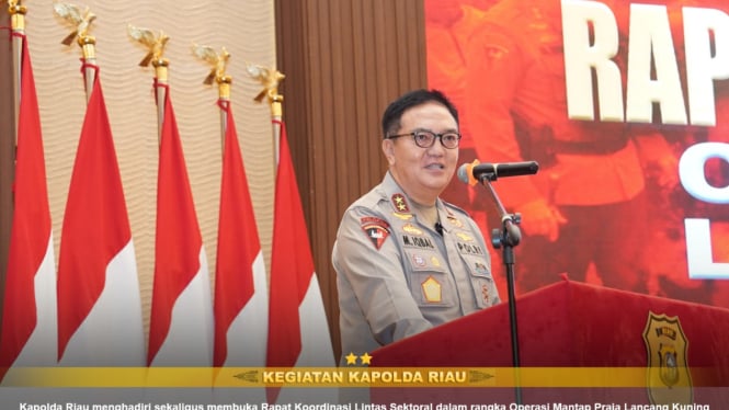 Kapolda Riau Irjen Pol Mohammad Iqbal