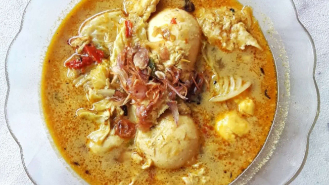 Telur Ceplok Masak Santan