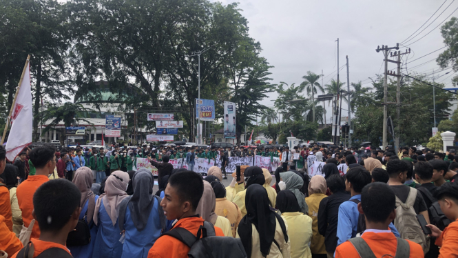 Demonstrasi Mahasiswa di Padang