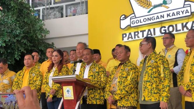 Ketua Umum Partai Golkar, Bahlil Lahadalia di Kantor DPP Partai Golkar, Jakarta Barat, Kamis, 22 Agustus 2024