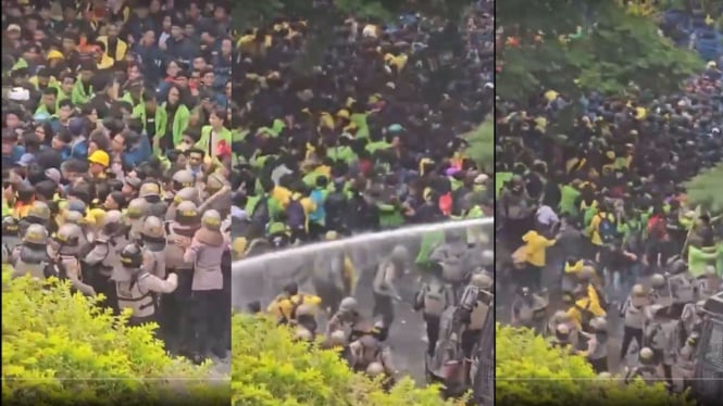 Aksi demo di depan gedung DPRD Jawa Tengah