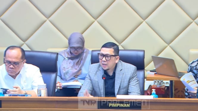 Komisi II DPR Setujui PKPU Pilkada 2024 Minggu 25/8/2024