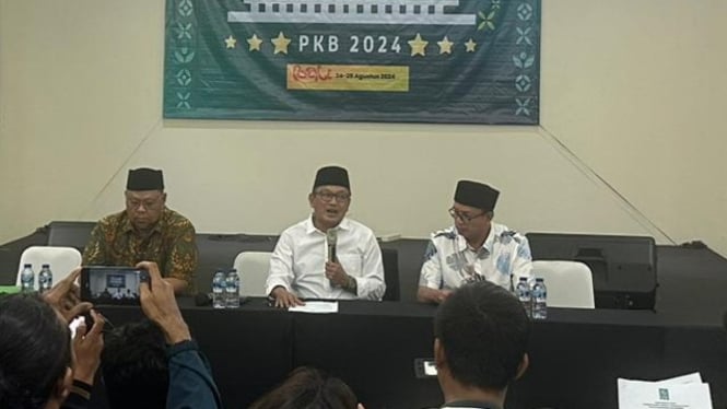 Sekretaris DPP PKB A Malik Haramain, saat menggelar konferensi pers di di Hotel Mahogany Bali pada Sabtu, 24 Agustus 2024 pukul 23:00 Wita.