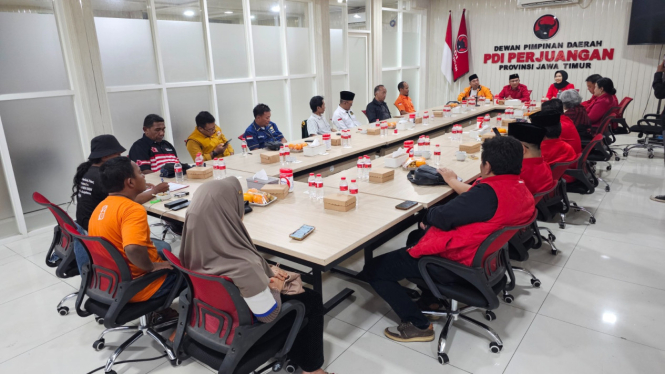 Partai nonparlemen silaturrahim ke PDIP Jatim.