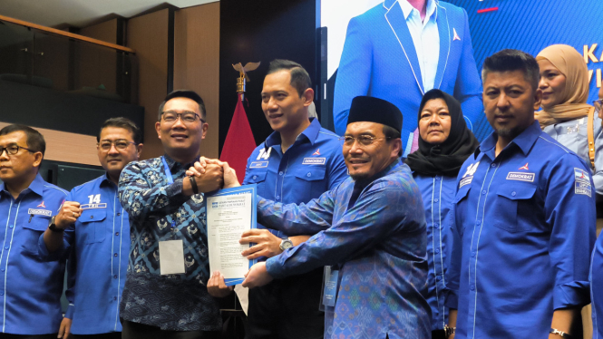 Demokrat resmi mengusung pasangan Ridwan Kamil-Suswono untuk Pilgub Jakarta 2024