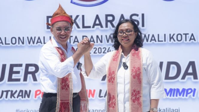 Pasangan calon Jefri Riwu Kore (Jeriko) dan Dr. Lusia Adinda Lebu Raya (Adinda).