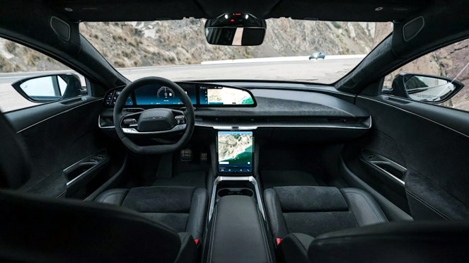 Lucid Air Sapphire antipeluru