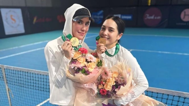 Syahnaz dan Nagita Slavina