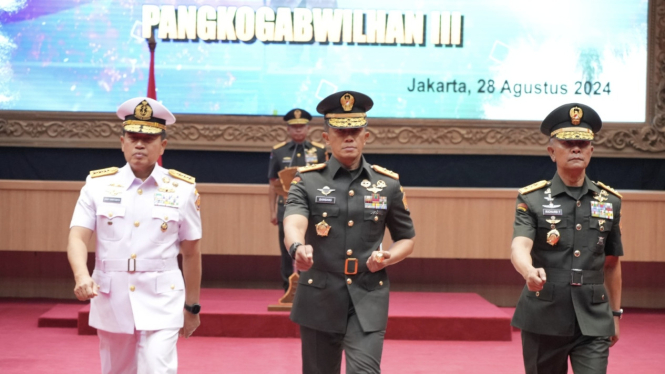 VIVA Militer: Panglima TNI pimpin Sertijab 3 Pati bintang tiga TNI