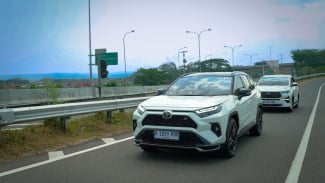 Toyota Terus Dorong Pemberian Insentif untuk Mobil Hybrid