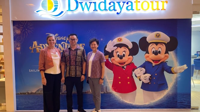 Disney Adventure akan berlayar dari Marina Bay Cruise Centre di Singapura