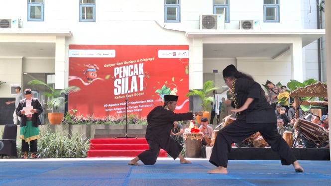 Seni budaya dan kejuaraan pencak silat di Kebun Raya Bogor. VIVA/Muhammad AR