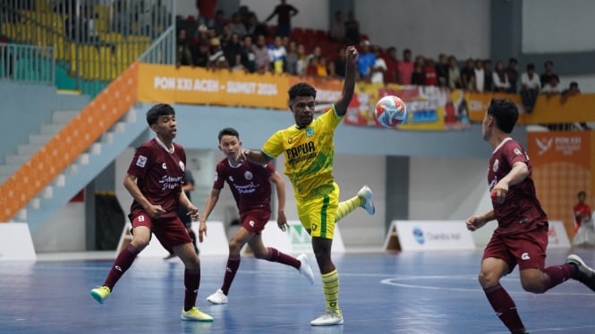 Tim Futsal Papua Pengunungan saat menjamu pertandingan melawan Sulsel di PON 2024.(dok PON 2024 wilayah Sumut)