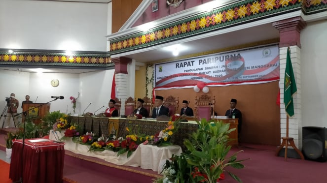 Amtseinführung von Mitgliedern der Manggarai Regency DPRD, NTT 2024-2029