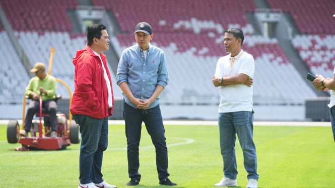 Erick thohir (kiri)