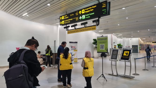 Area HQ-Line di kedatangan terminal 3 Bandara Soetta, Tangerang