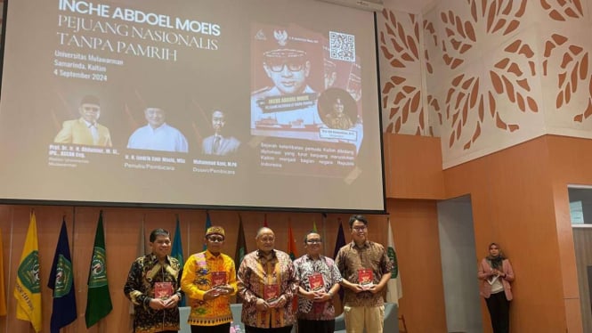 Bedah buku pejuang nasional, Inche Abdoel Moeis.