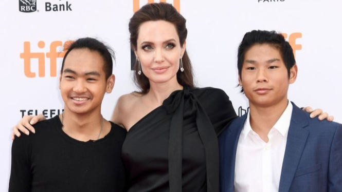 Angelina Jolie dan Anak-anaknya