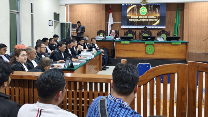 Suasana sidang PK 6 terpidana kasus kematian Vina di PN Cirebon