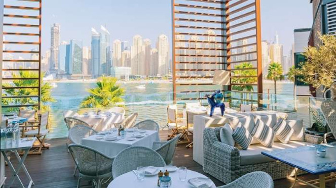 Bersantap dengan pemandangan indah di Dubai