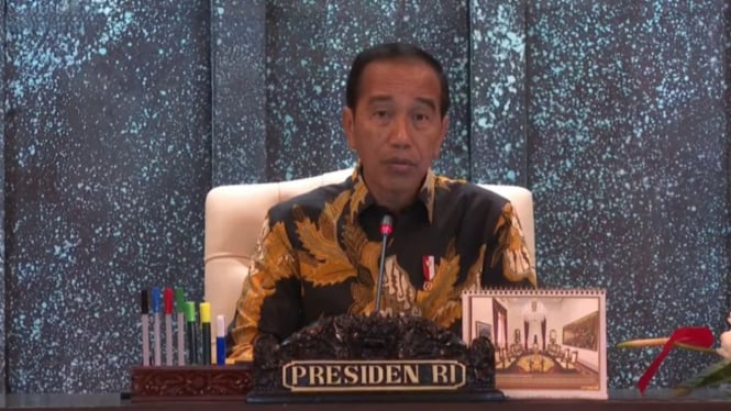 Presiden Joko Widodo (Jokowi) memimpin Sidang Kabinet di IKN