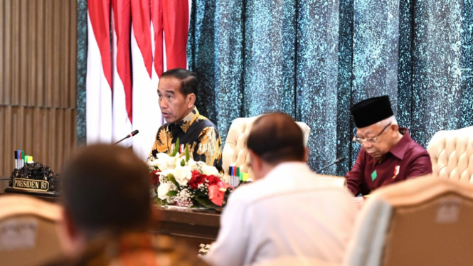 Presiden Jokowi Pimpin Rapat Kabinet Terakhir di IKN Nusantara