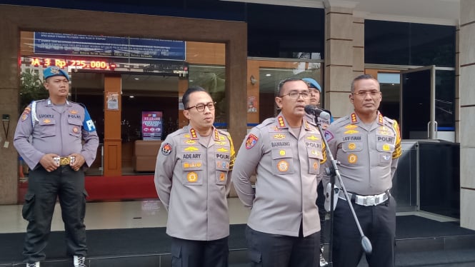 Kepala Bidang Profesi dan Pengamanan Polda Metro Jaya, Komisaris Besar Polisi Bambang Satriawan,