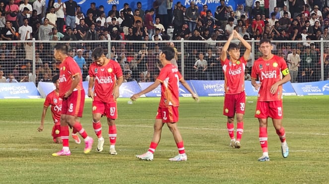 The expression of the Aceh team players when they won against Central Sulawesi by WO. VIVA / Dani Randi